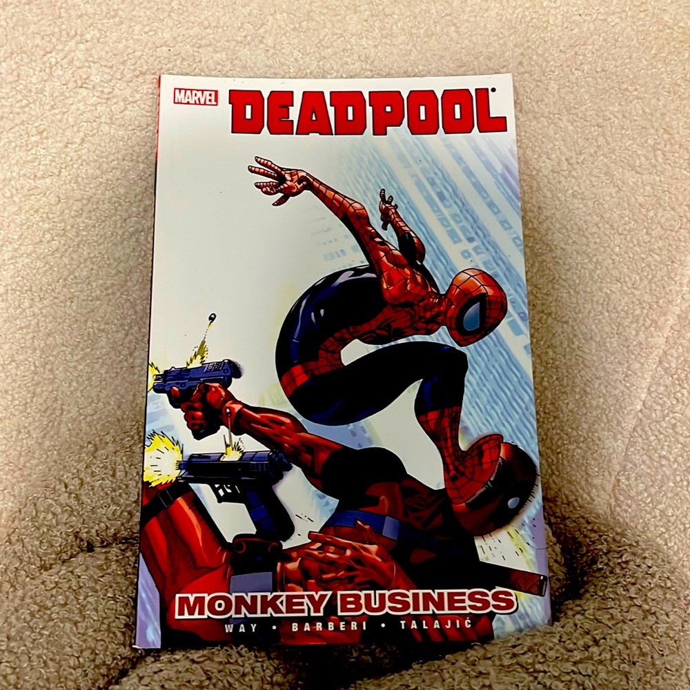 Marvel Deadpool soft cover comic (Parental Advisory)
